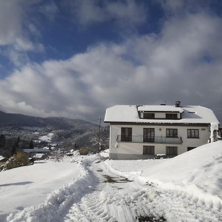 Gite De Famille Dans Les Vosges سانت موريس سور موسيل المظهر الخارجي الصورة